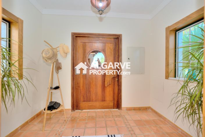 Image No.6-4 Bed Villa for sale