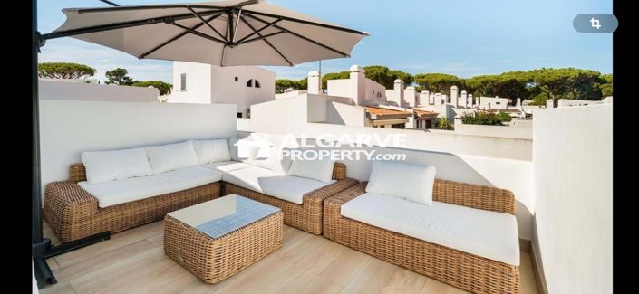 Image No.11-3 Bed Villa for sale