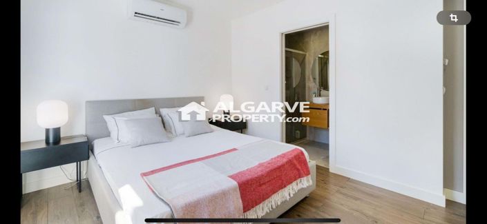 Image No.27-3 Bed Villa for sale