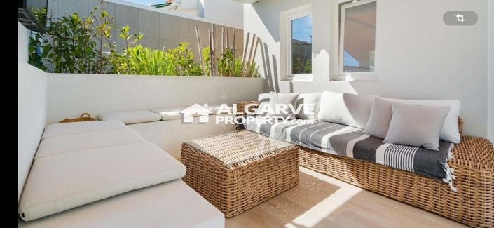 Image No.9-3 Bed Villa for sale