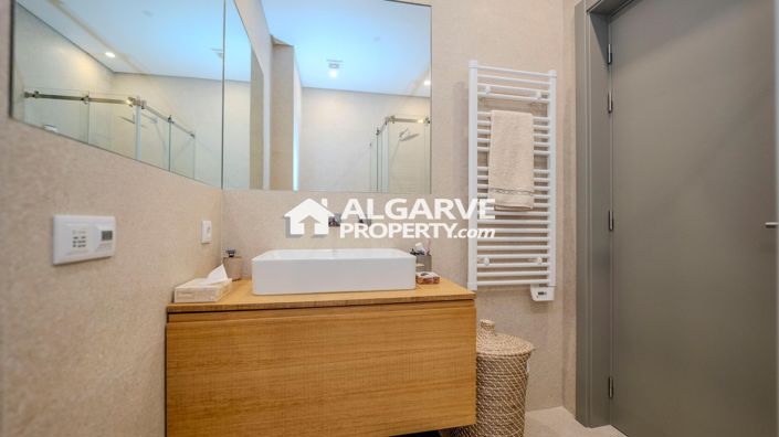 Image No.11-Appartement de 2 chambres à vendre à Quarteira