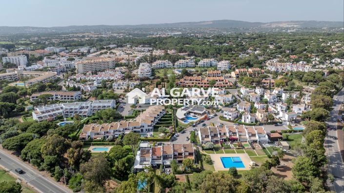 Image No.38-3 Bed Townhouse for sale