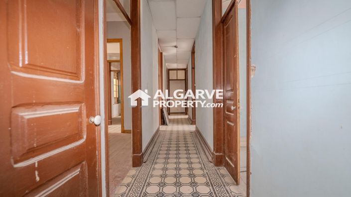 Image No.2-Maison de ville à vendre à Faro City