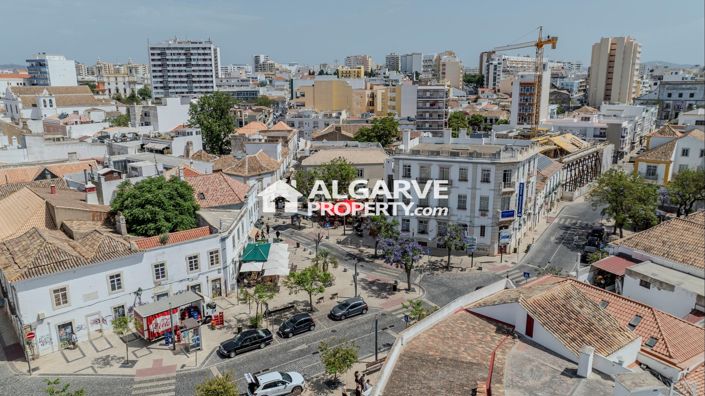 Image No.83-Maison de ville à vendre à Faro City
