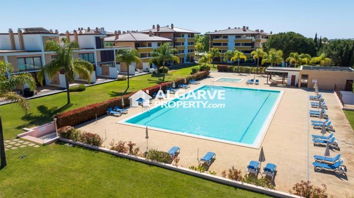 Image No.2-Jumelé de 5 chambres à vendre à Vilamoura