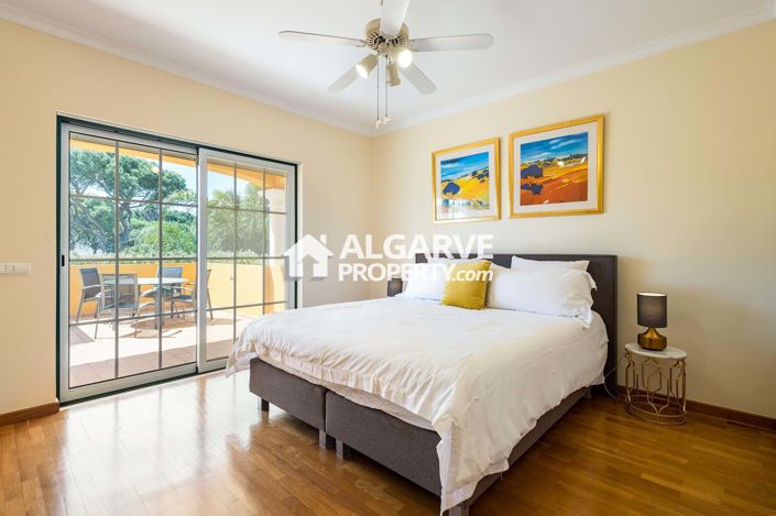 Image No.5-4 Bed Villa for sale