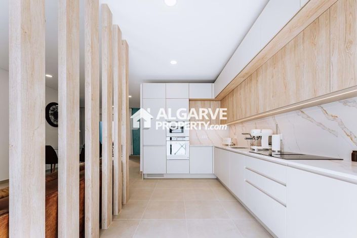 Image No.19-2 Bed Apartment for sale