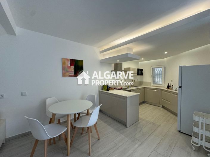 Image No.2-3 Bed Villa for sale