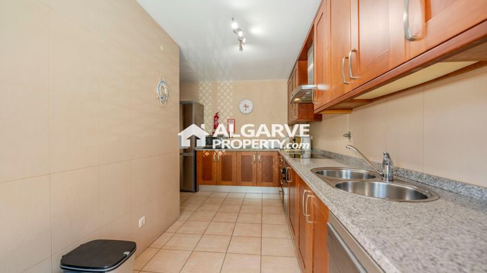 Image No.10-4 Bed Villa for sale