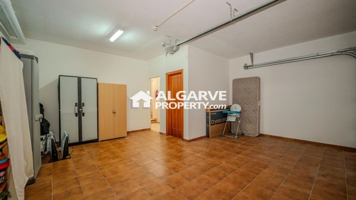 Image No.29-4 Bed Villa for sale