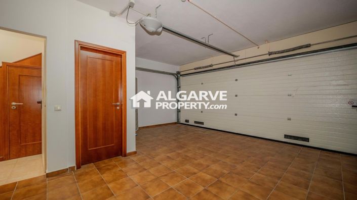 Image No.30-4 Bed Villa for sale