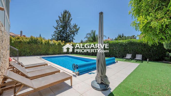 Image No.1-4 Bed Villa for sale