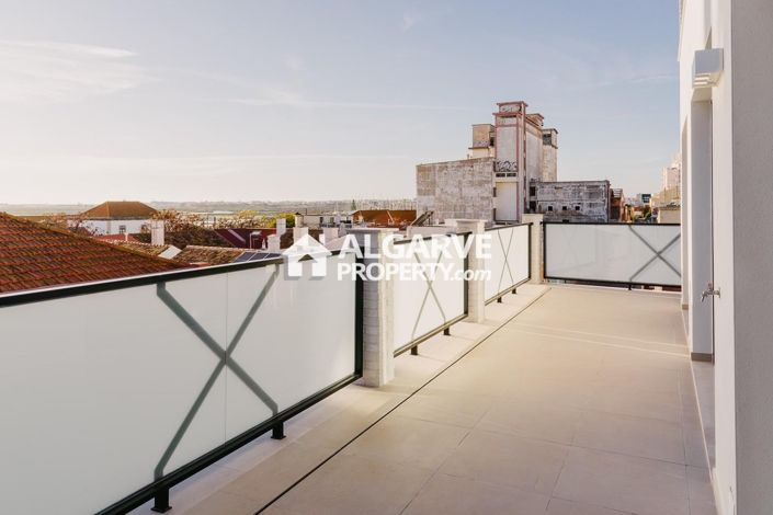 Image No.1-2 Bed Apartment for sale