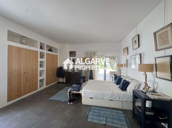 Image No.18-6 Bed Villa for sale