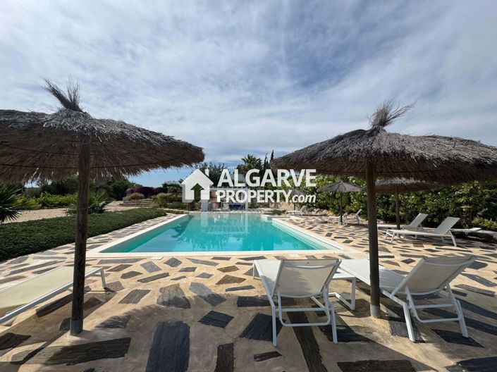 Image No.41-6 Bed Villa for sale