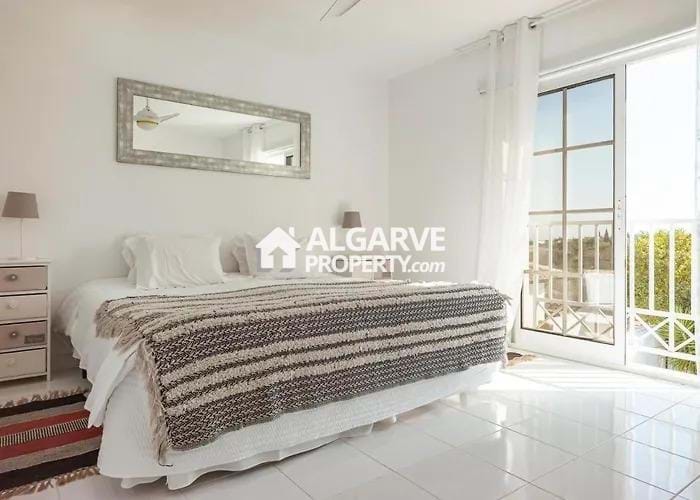 Image No.63-6 Bed Villa for sale