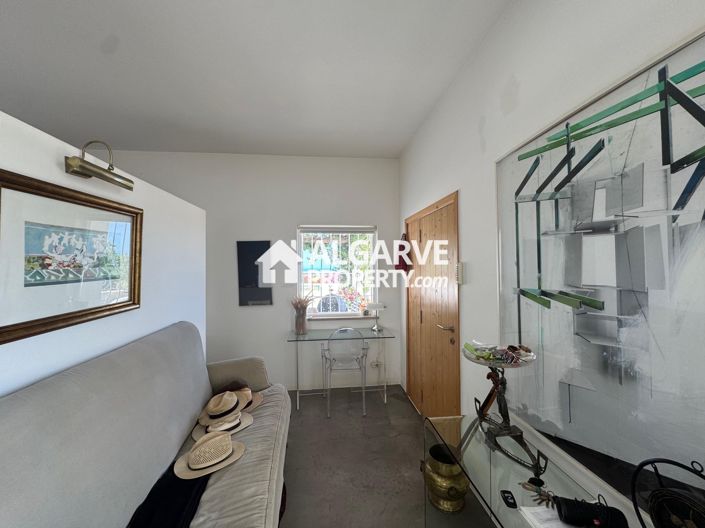 Image No.7-6 Bed Villa for sale