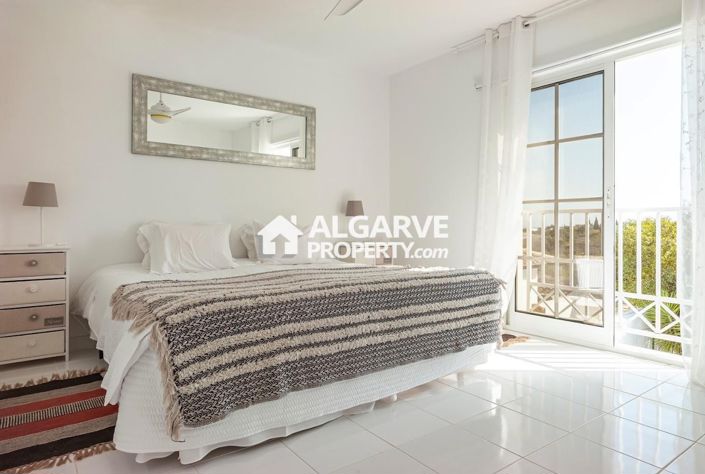 Image No.71-6 Bed Villa for sale