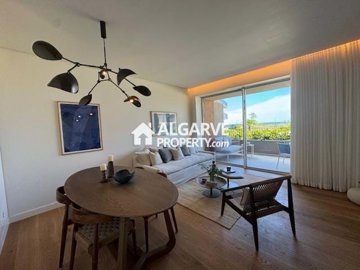 3-12173-78d1f4f8b6655591b02d22fabb36a692d73cc