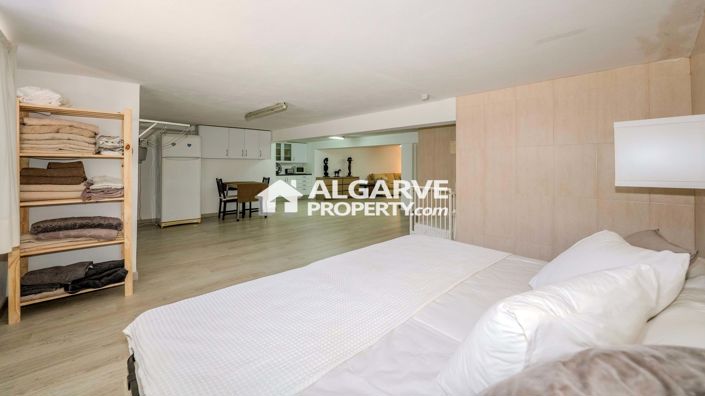 Image No.31-4 Bed Villa for sale