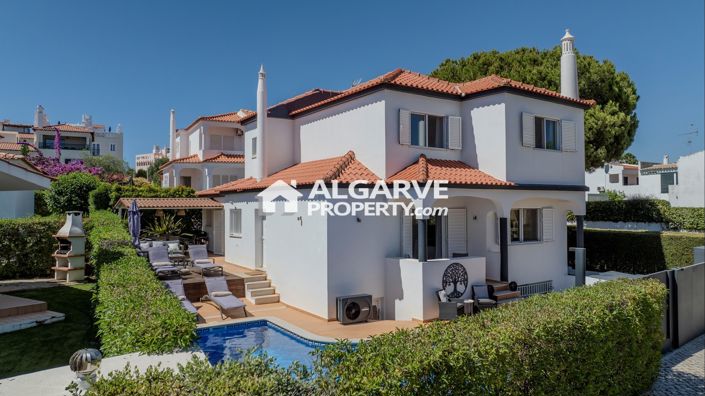 Image No.34-4 Bed Villa for sale