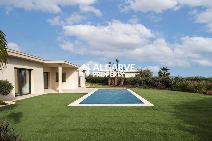 Image No.48-4 Bed Villa for sale
