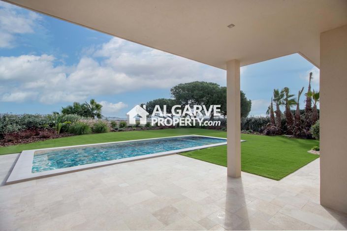Image No.51-5 Bed Villa for sale