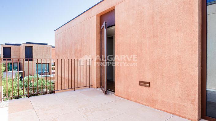 Image No.30-3 Bed Villa for sale