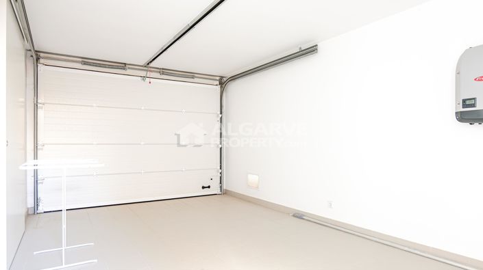 Image No.32-3 Bed Villa for sale