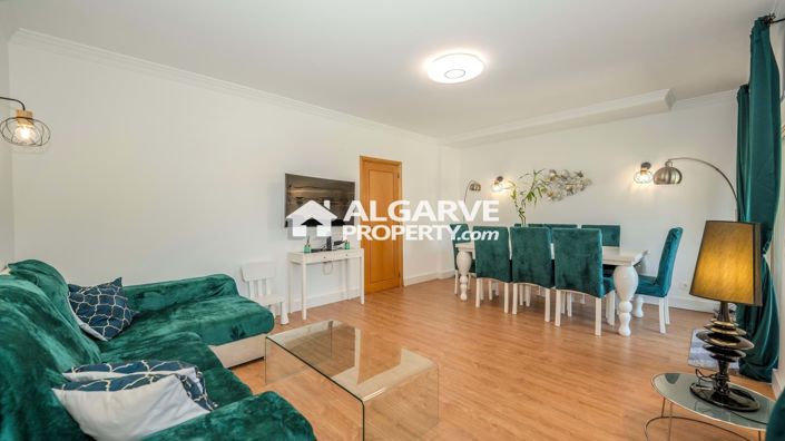 Image No.17-4 Bed Villa for sale