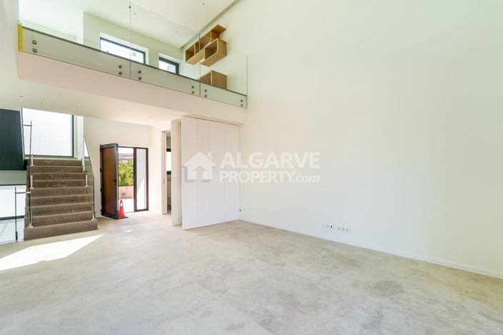 Image No.20-4 Bed Villa for sale