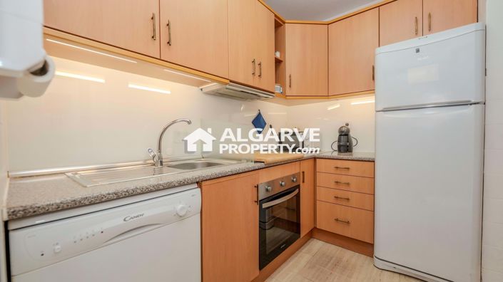 Image No.25-4 Bed Semi-Detached for sale