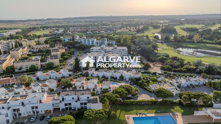 Image No.62-4 Bed Semi-Detached for sale