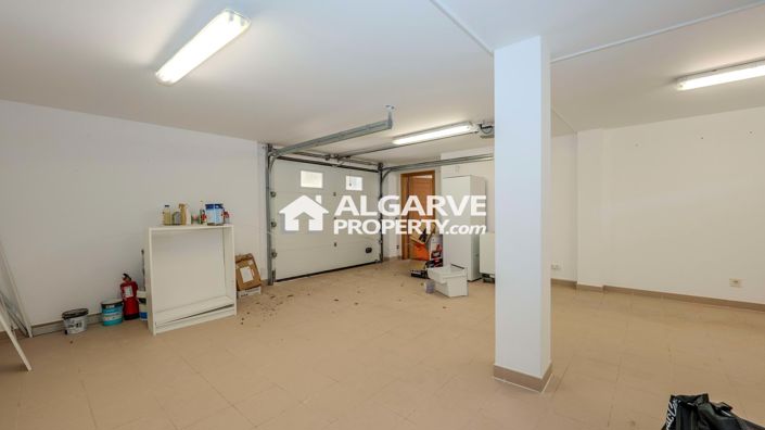 Image No.26-4 Bed Villa for sale