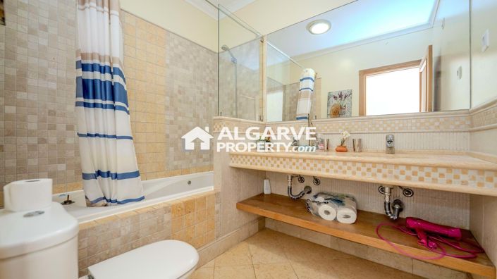 Image No.23-Jumelé de 4 chambres à vendre à Vilamoura