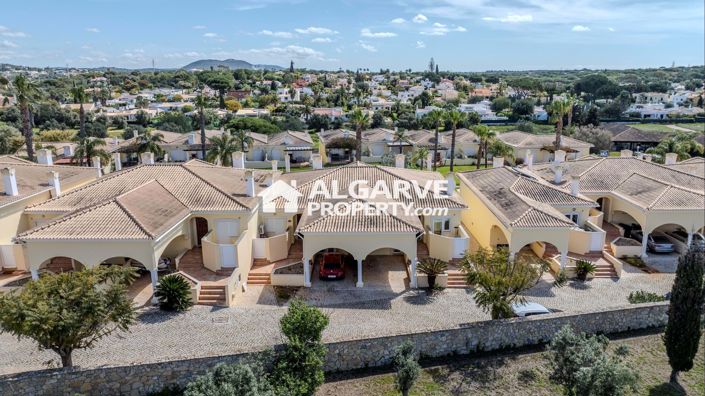 Image No.7-Jumelé de 4 chambres à vendre à Vilamoura