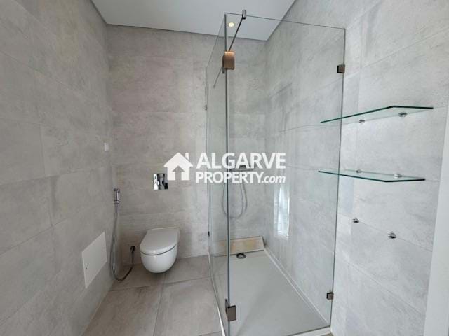 Image No.17-5 Bed Semi-Detached for sale