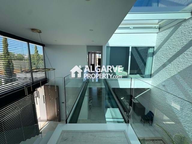 Image No.21-5 Bed Semi-Detached for sale