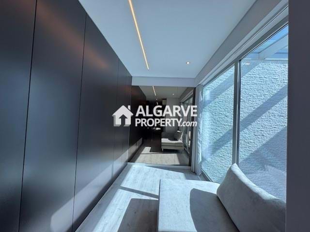 Image No.33-5 Bed Semi-Detached for sale