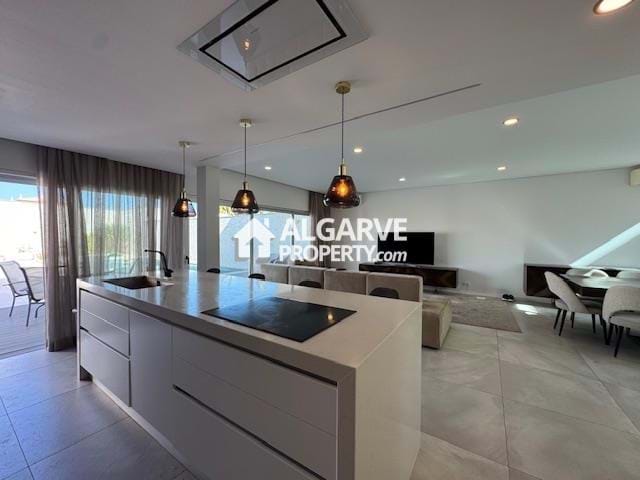 Image No.8-5 Bed Semi-Detached for sale