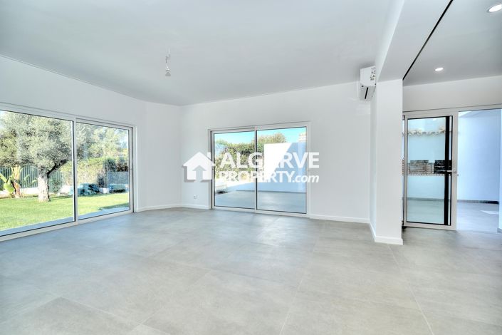 Image No.21-4 Bed Villa for sale