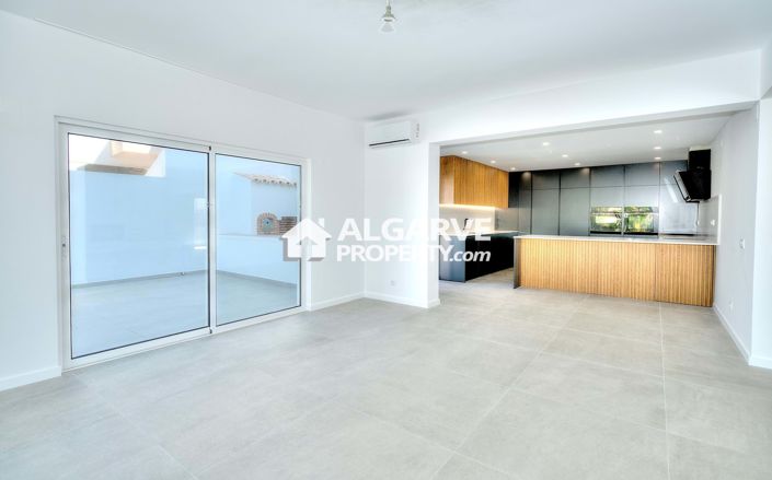 Image No.23-4 Bed Villa for sale