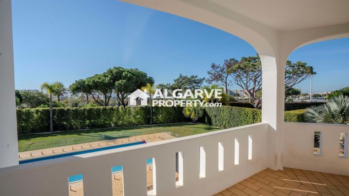 Image No.34-4 Bed Villa for sale