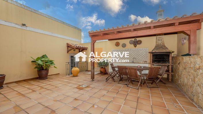 Image No.14-3 Bed Villa for sale