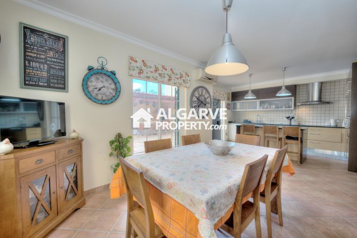 Image No.3-3 Bed Villa for sale