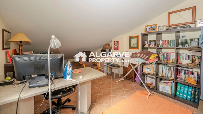 Image No.36-3 Bed Villa for sale