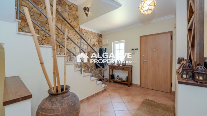 Image No.6-3 Bed Villa for sale