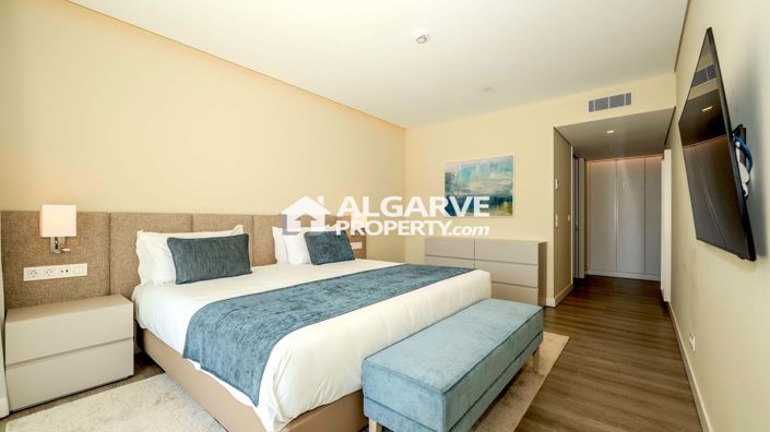 Image No.12-2 Bed Apartment for sale