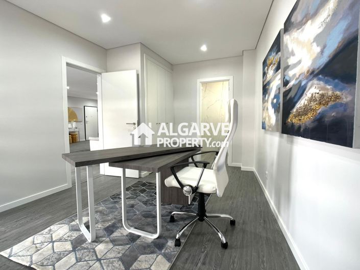 Image No.5-Appartement de 3 chambres à vendre