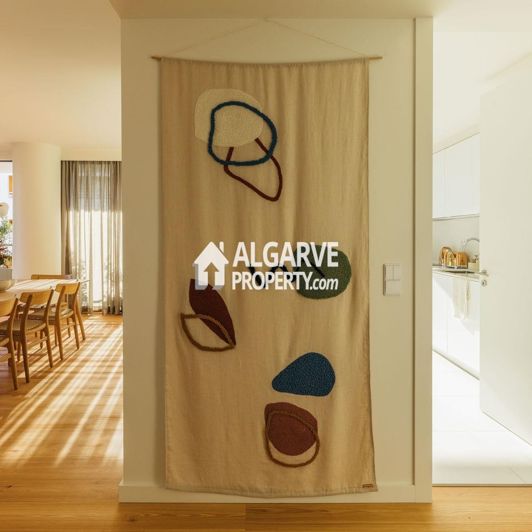 Image No.12-3 Bed Apartment for sale